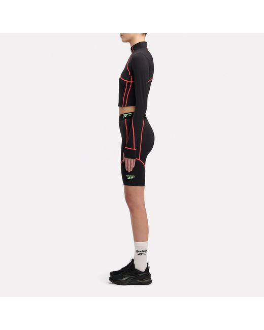 Reebok Black Sport Street Fitted Crop Top