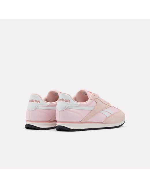 Reebok Pink World 70 Trainers