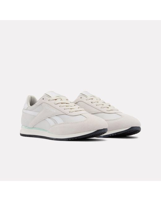 Reebok White World 70 Trainers
