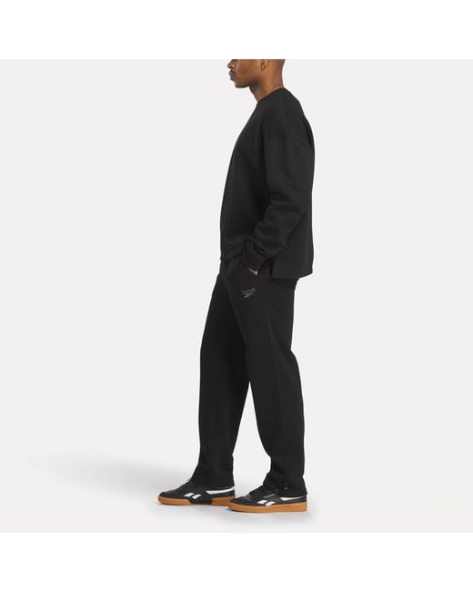 Reebok Wardrobe Essentials Sweatshirt, Afmeting in het Black voor heren
