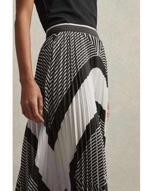 Reiss White Gabi - Black/cream Printed Pleated Midi Skirt