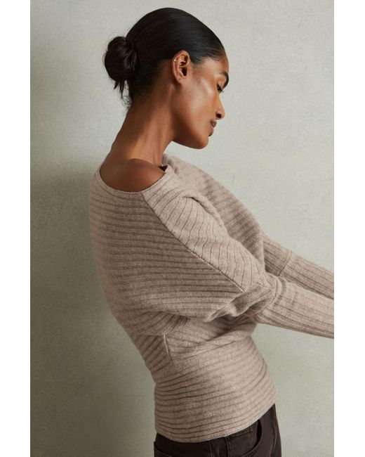 Off shoulder cashmere jumper online