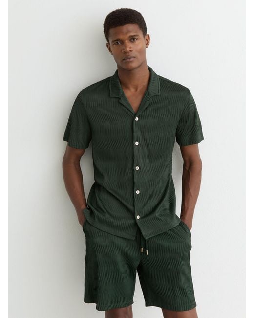 Reiss Green Textured-Wave Cuban-Collar Shirt for men