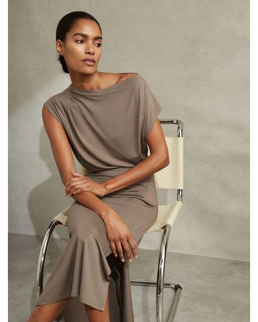 【海外限定】REISSワンピース☆Mocha Leonore Ruched Jersey Mid REISS Leonore Ruched Jersey Midi Dress in Mocha | endource