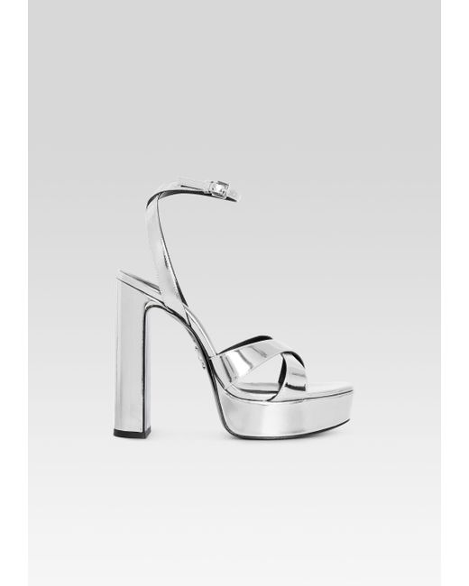 retroféte White Melodia Platform Sandal
