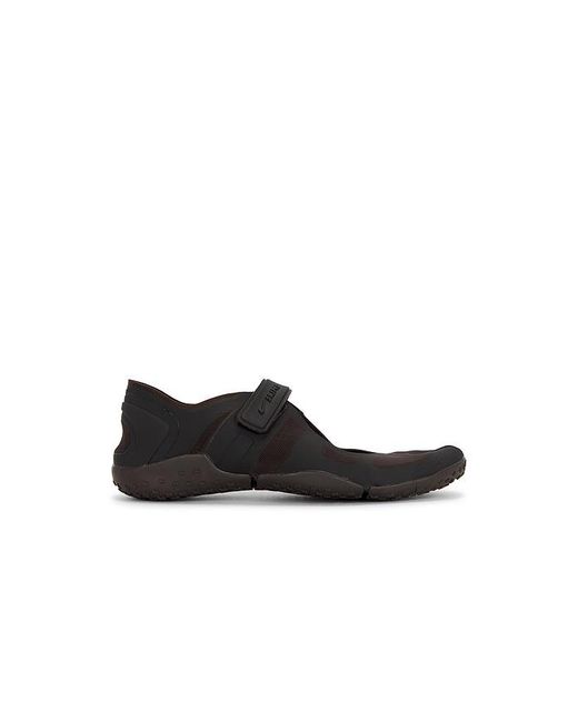 NikeSKIMS Black Rift Mesh Sneaker