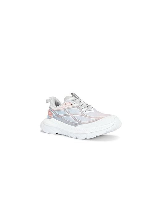 Hoka One One White Mach Remastered Aura Sneaker