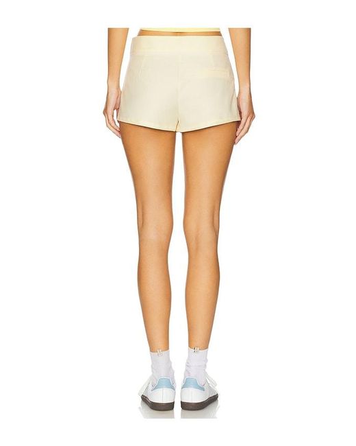 Lioness White Untamed Short