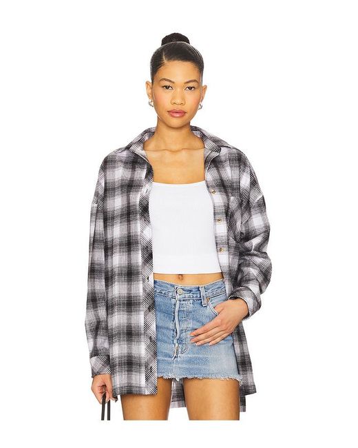 Audriana Oversized Flannel Top En Color Negro, Blanco Talla (También En M, S, Xs, Xxs) superdown de color White