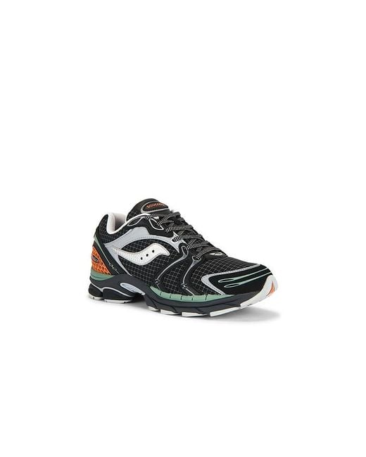 Saucony Black Progrid Triumph 4 Sneakers for men