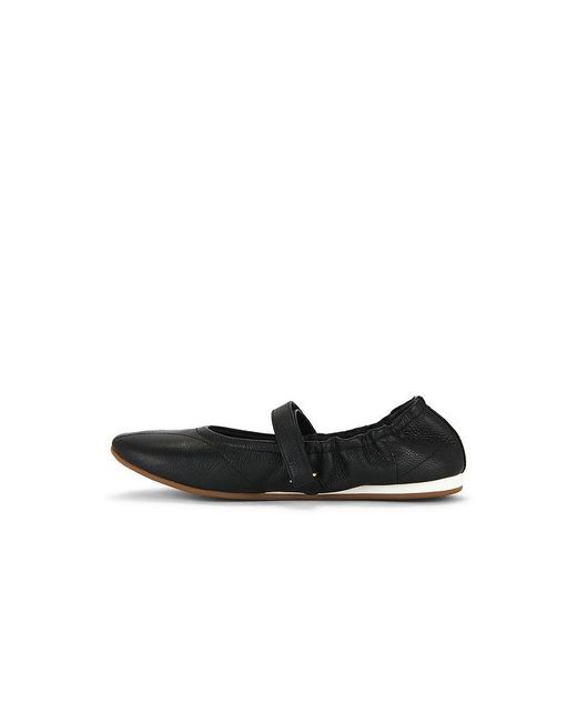 FAVORITE DAUGHTER Black Emilia Flat