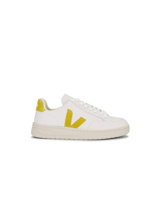 Veja Multicolor V-12 Sneaker