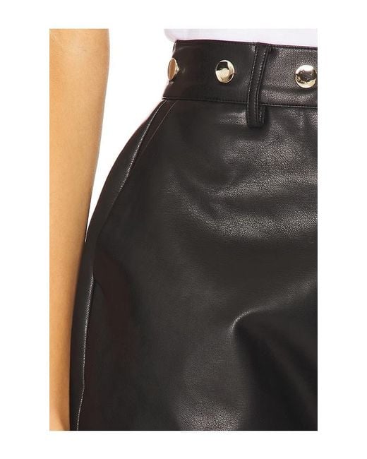 NonChalant Label Black Arden Short