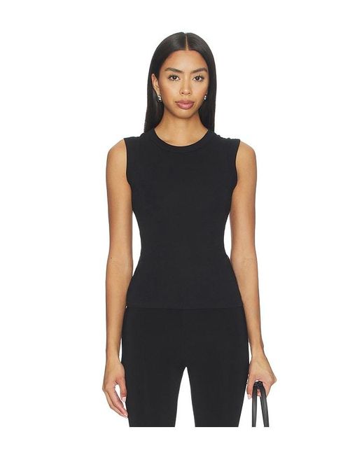 ÉTERNE Black Fitted Muscle Tank