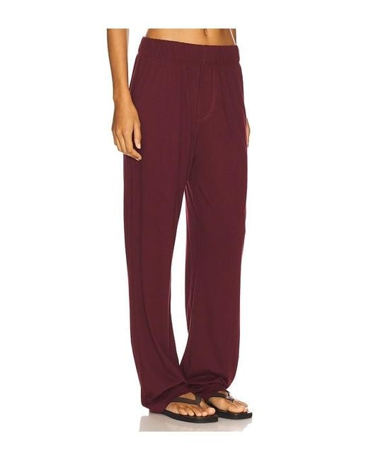 Pantalón Pierna Ancha En Color Vino Talla (También En M, S, Xl, Xs) ÉTERNE de color Red