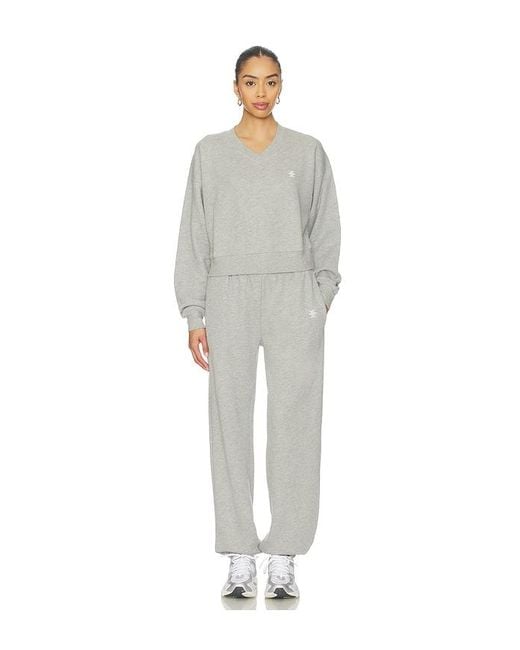 ÉTERNE White Cropped V-Neck Sweatshirt