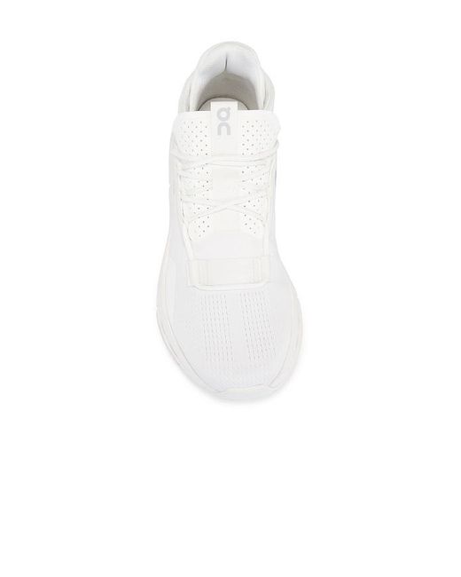 On Shoes Schuhe Cloudnova 2 in White für Herren