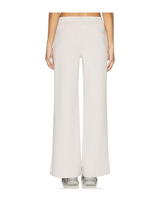 Spanx White Sweathose Airessentials