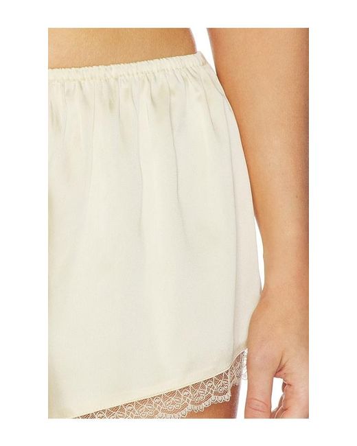 ELCE White Pietra Short