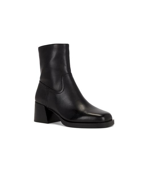 Steve Madden Black Latches Boots