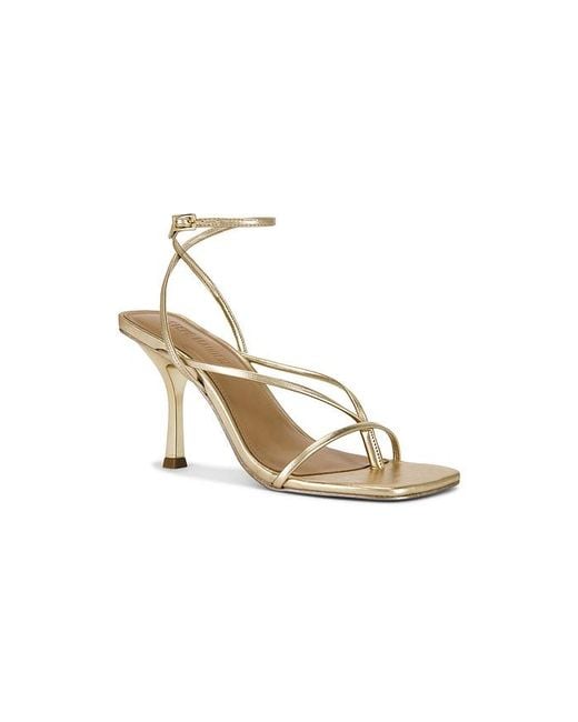 Steve Madden White Annie Heel