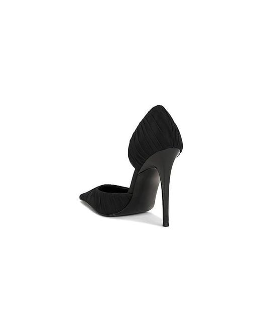 Steve Madden Black Elegant Pump