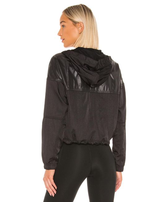 nike windbreaker rebel