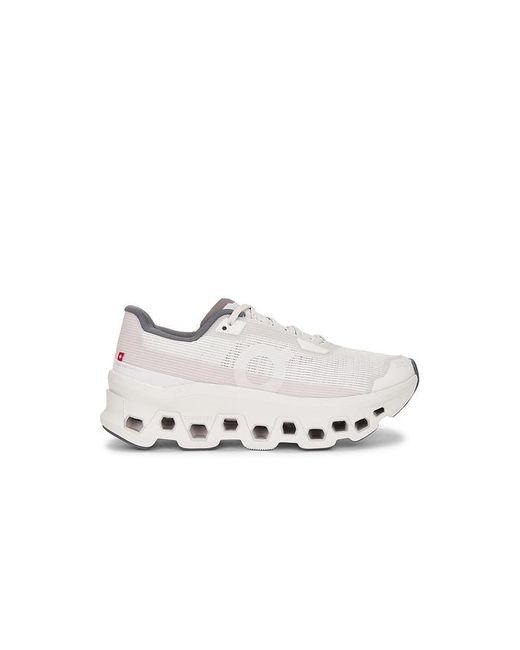 On Shoes Cloudmster Void スニーカー White