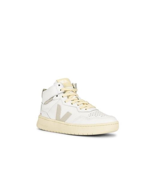 Veja White V-95 Sneaker