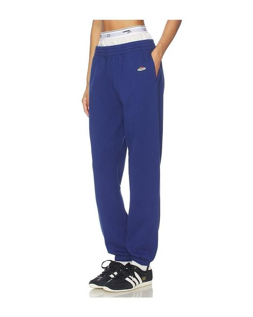 HOMMEGIRLS Blue X Fruit Of The Loom Boxer Sweatpants