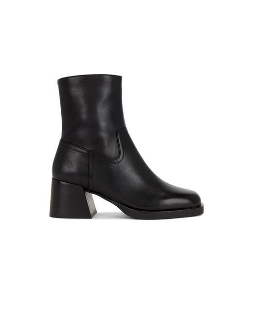 Steve Madden Black Latches Boots
