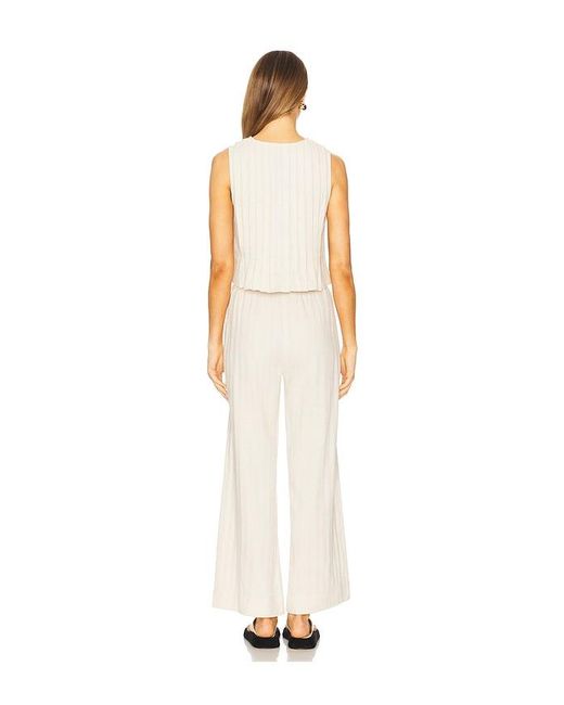 Heartloom White Jolene Set
