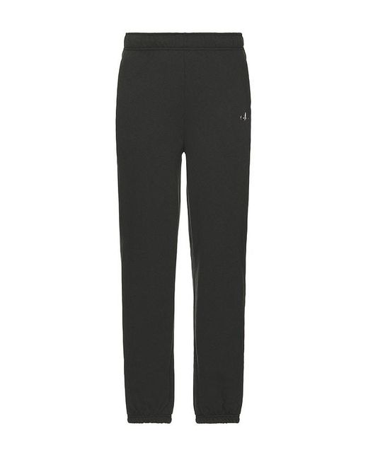 Alo Yoga Black Accolade Sweatpant for men