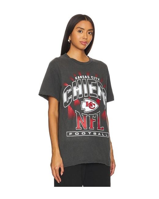 Junk Food Black Vintage Graphic Football Tee for men
