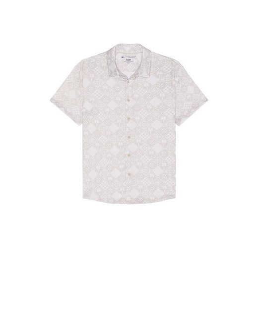 Vintage Summer White Performance Tech Shirt for men