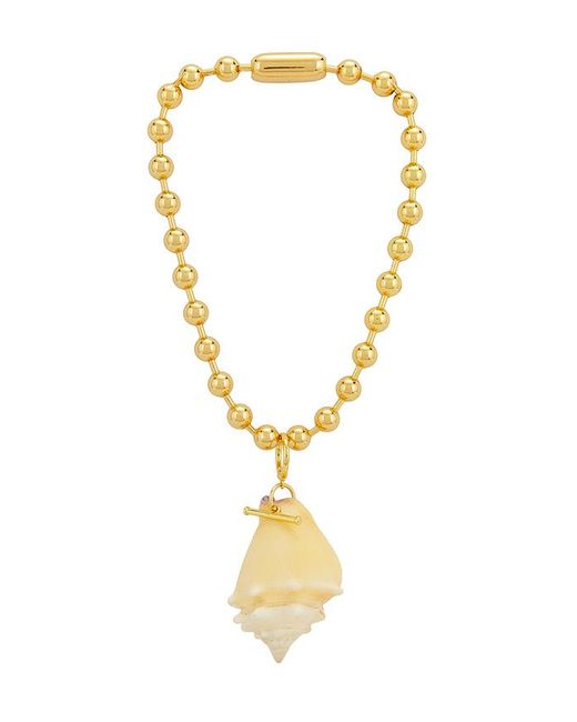 Timeless Pearly Metallic Shell Necklace