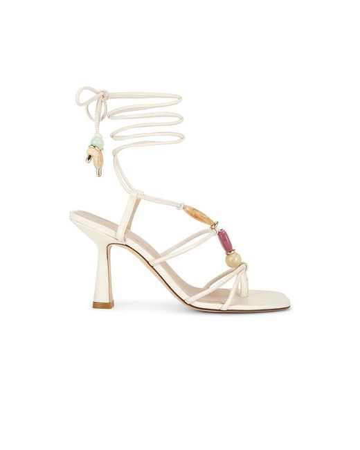 Stuart Weitzman White Sandale Majorca Wrap 85