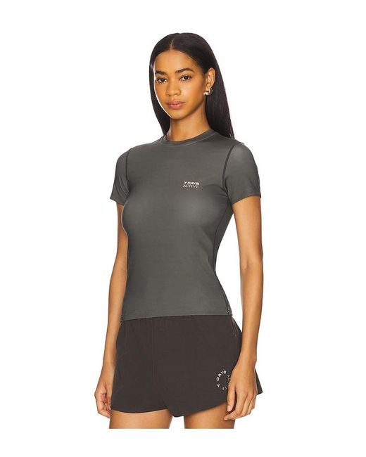 7 DAYS ACTIVE Black Training Tee