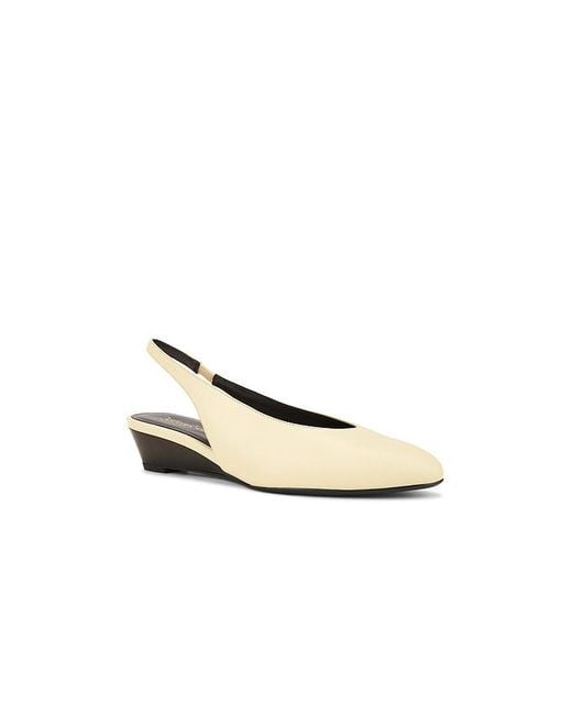 Jeffrey Campbell White Snoop Pump