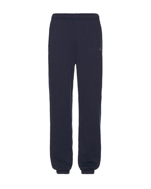 Alo Yoga Blue Accolade Sweatpant for men