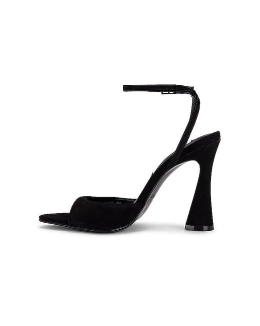 Steve Madden Black Sandale Beki