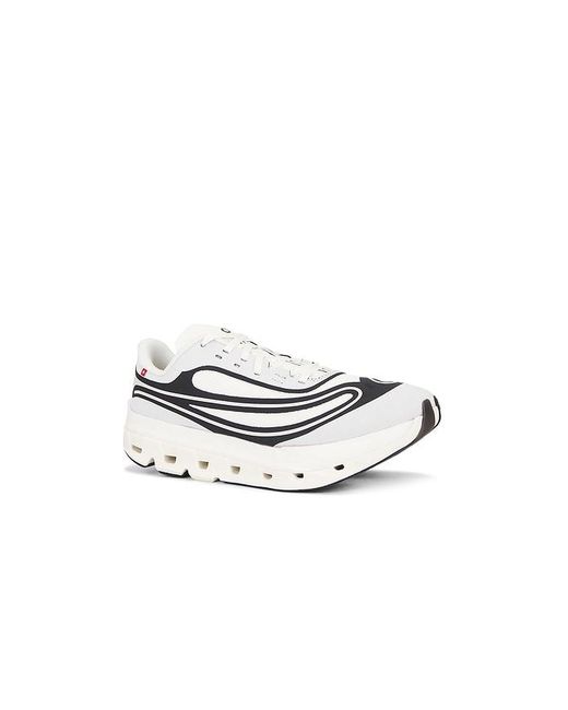 On Shoes White Cloudflow 5 Ad for men