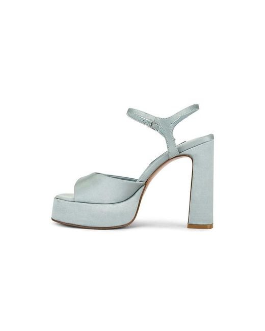 Steve Madden White Liandra Platform Heels