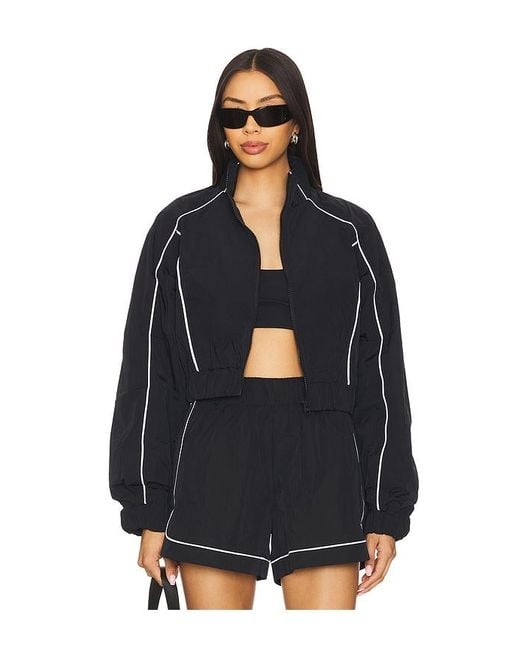 Alo Yoga Motivate Full Zip Track Jacket in Black | Lyst