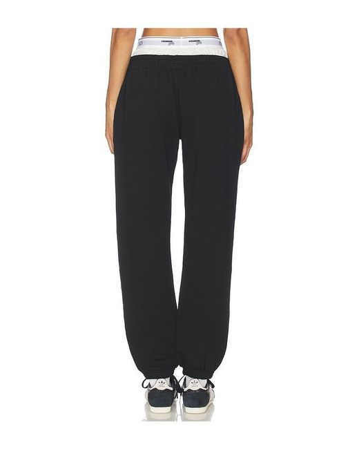 HOMMEGIRLS Black X Fruit Of The Loom Boxer Sweatpants
