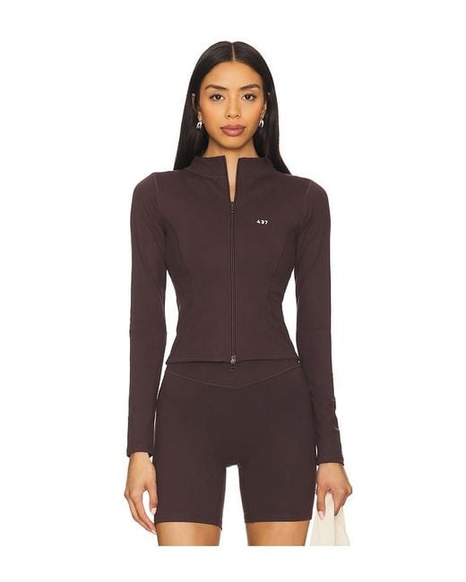 437 Black The Curve Jacket