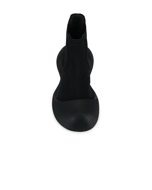 CAMPERLAB Black Boot Caramba
