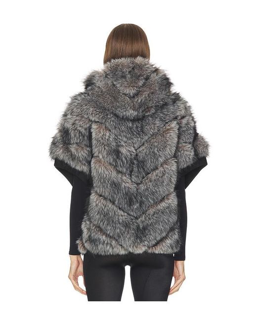 Jocelyn Gray Faux Fox Hooded Chevron Short Sleeve Jacket