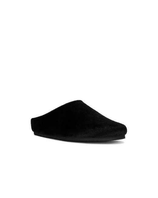Roam Black CLOGS PONY