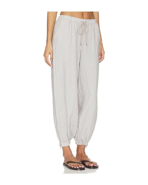 L'Agence White 'Agence Mariko Jogger With Zipper